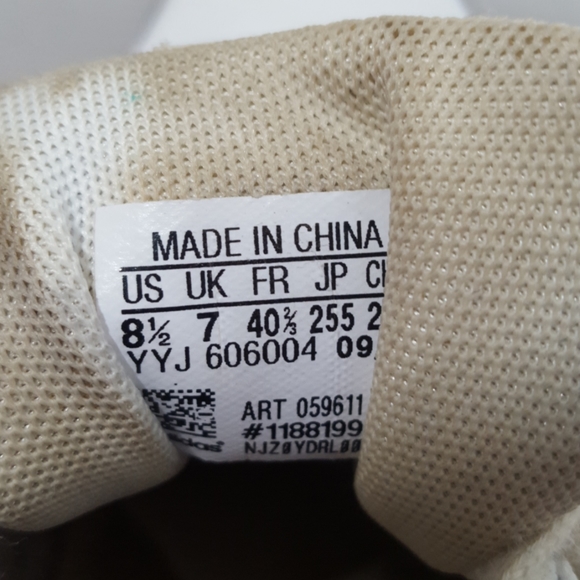 Adidas Triple White YYJ 606004 Womens Sneakers 8.5 - Picture 9 of 9